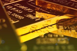 比亚迪5月新能源汽车销量约24万辆同比增长97.63%，出口占10203